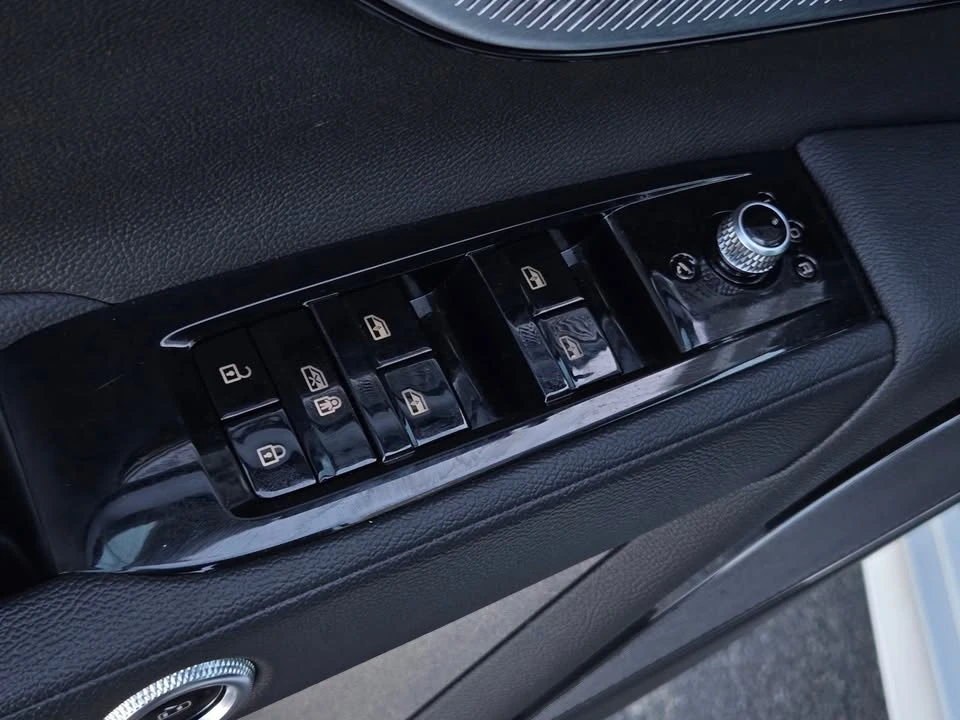 2024 Maserati Grecale - Image 10 of 20