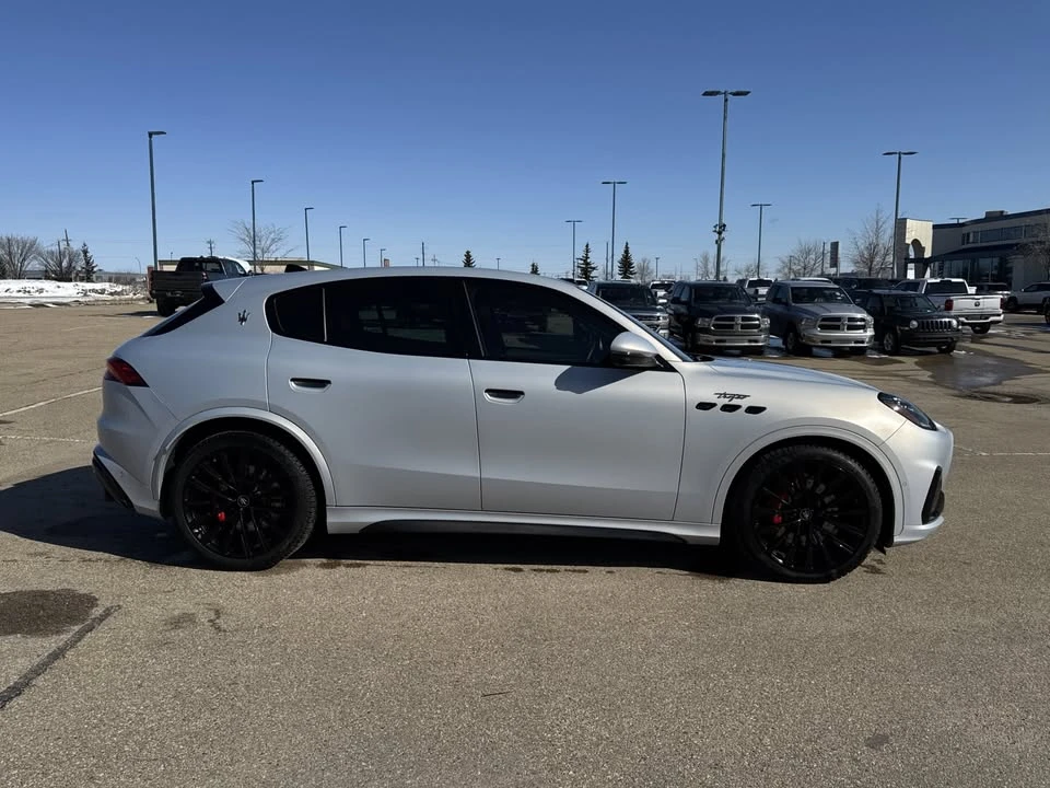 2024 Maserati Grecale - Image 8 of 20