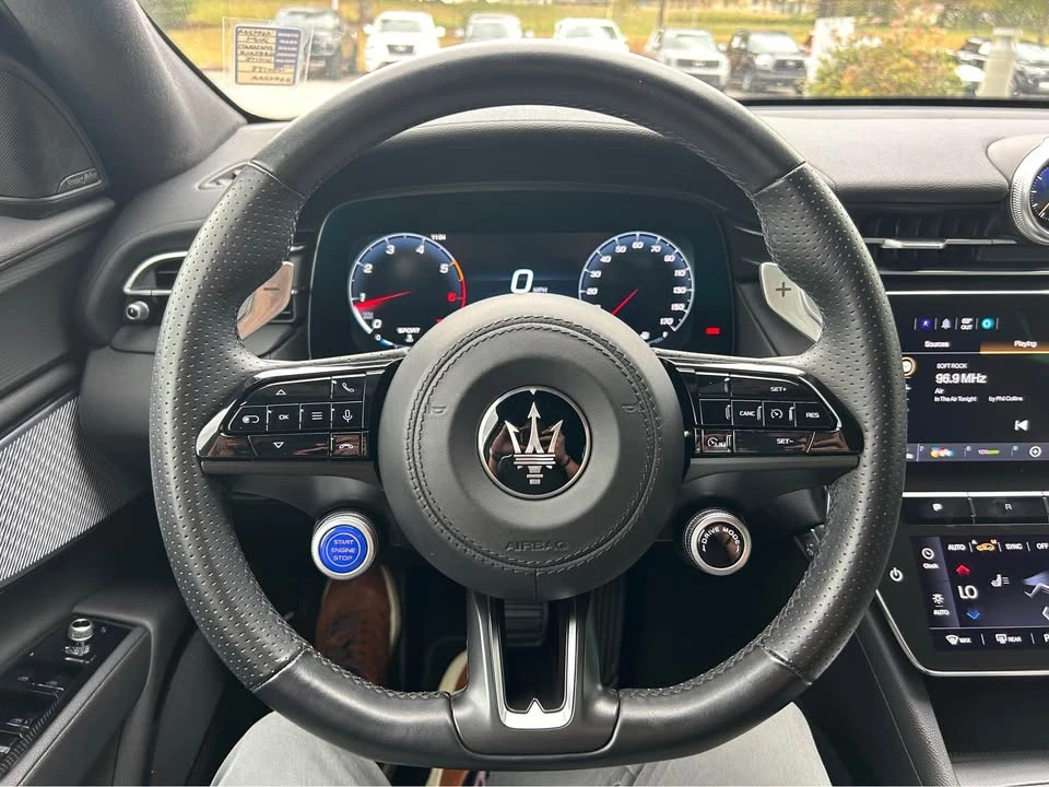 2024 Maserati Grecale - Image 17 of 18
