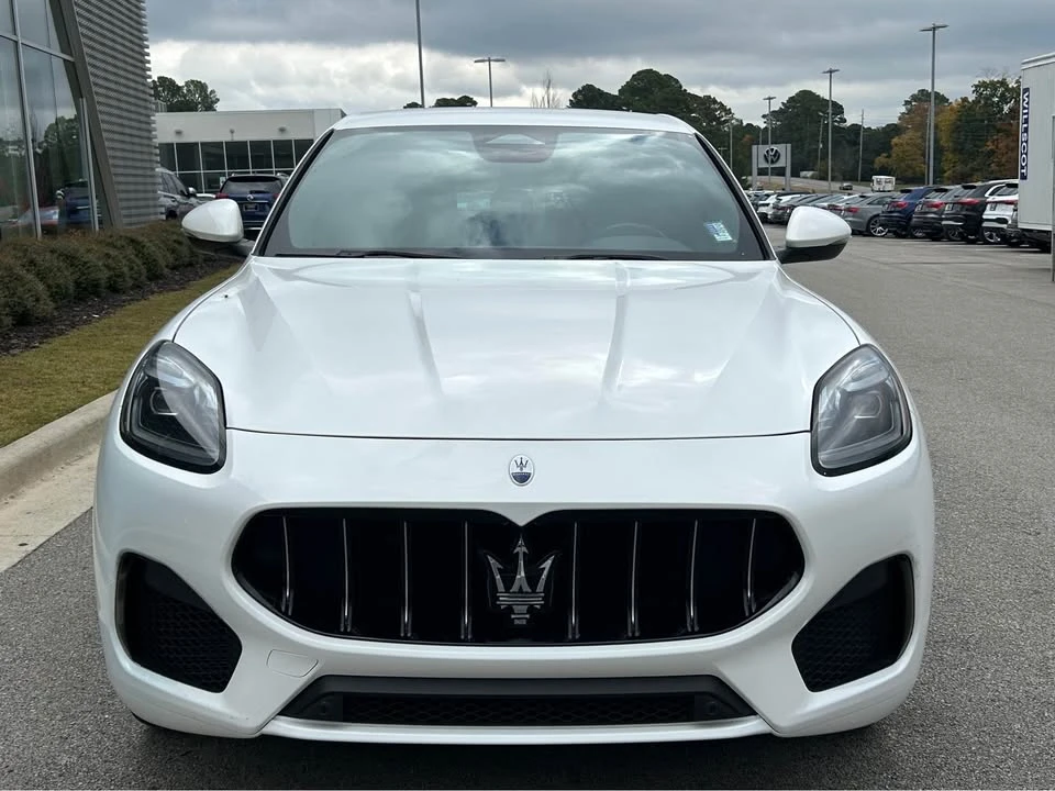 2024 Maserati Grecale - Image 2 of 18