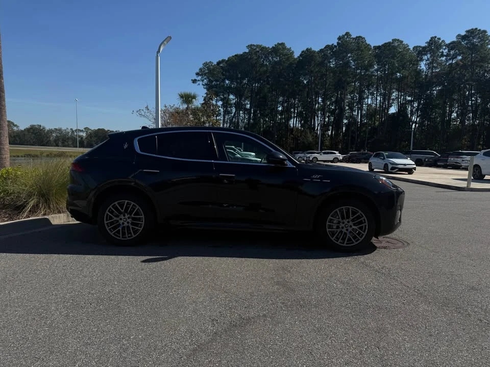 2024 Maserati Grecale - Image 3 of 10