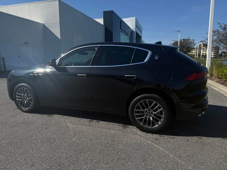 2024 Maserati Grecale - Image 5 of 10