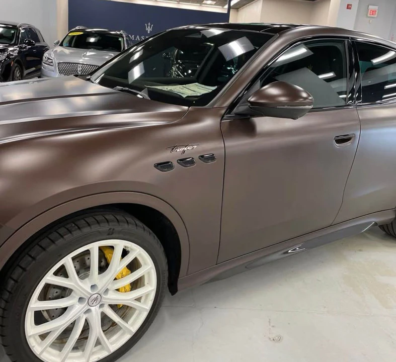 2024 Maserati Grecale - Image 2 of 9