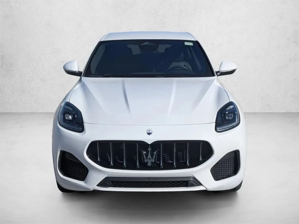 2024 Maserati Grecale - Image 2 of 19