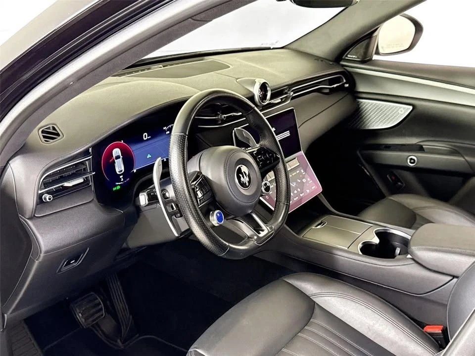 2024 Maserati Grecale - Image 6 of 10