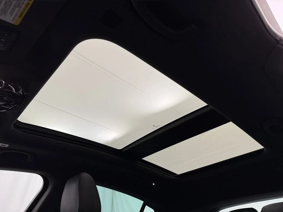 2024 Maserati Grecale - Image 7 of 19