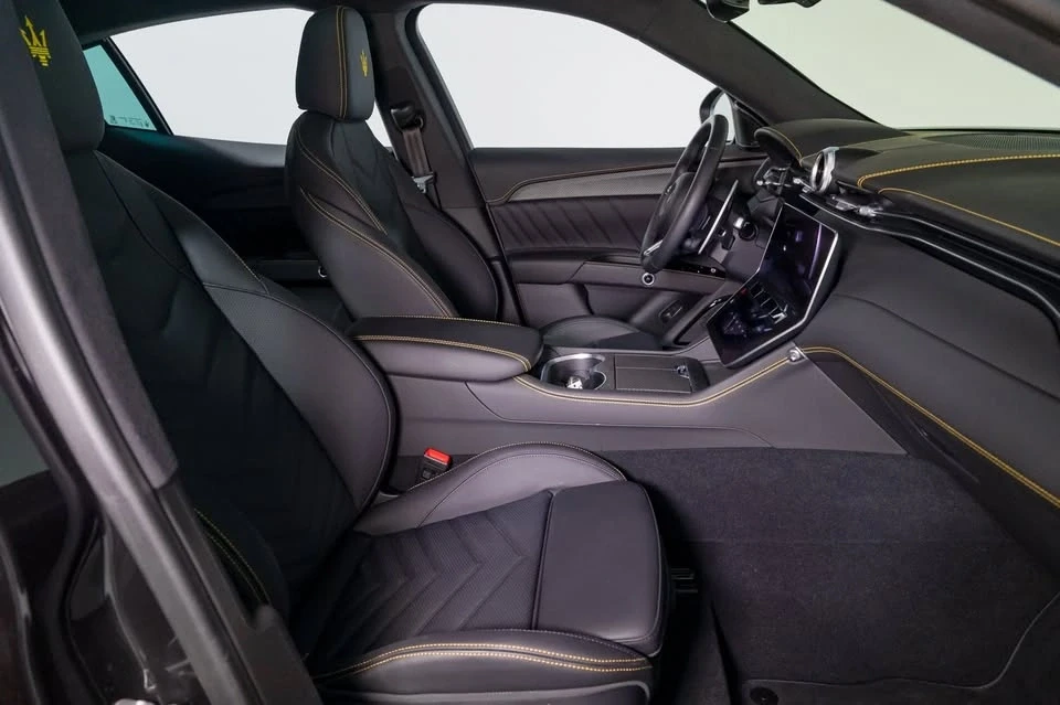 2024 Maserati Grecale - Image 9 of 19