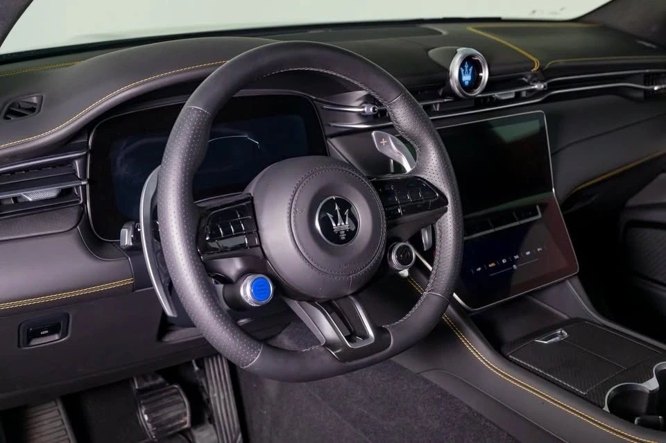 2024 Maserati Grecale - Image 7 of 19