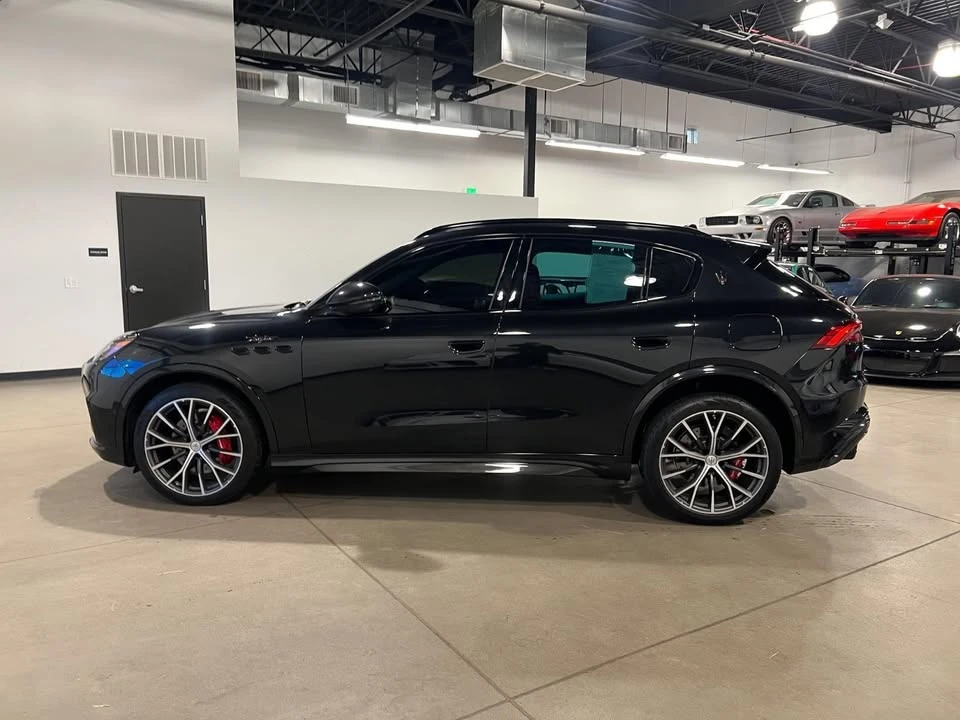 2024 Maserati Grecale - Image 2 of 18