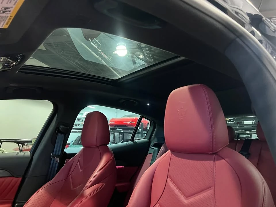 2024 Maserati Grecale - Image 14 of 18