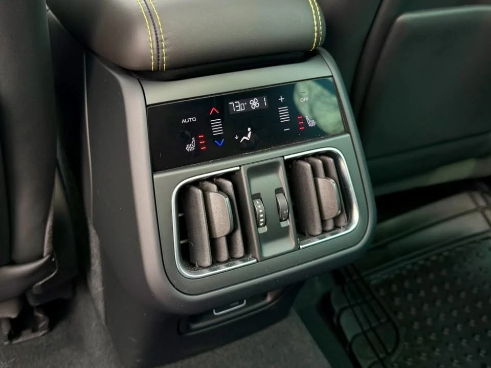 2024 Maserati Grecale - Image 16 of 20