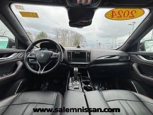 2024 Maserati Levante - Image 13 of 20