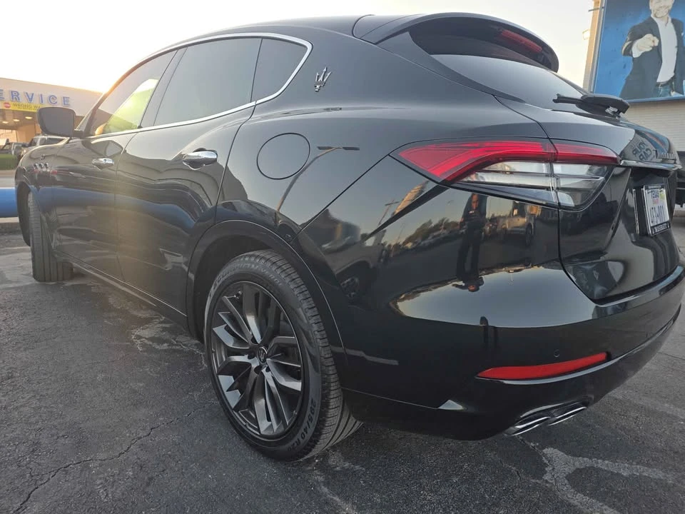 2024 Maserati Levante - Image 5 of 6