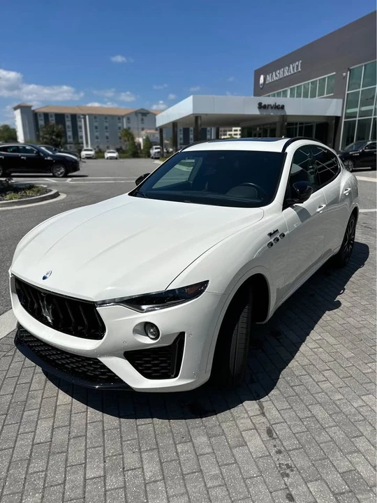 2024 Maserati Levante Modena - Image 3 of 12