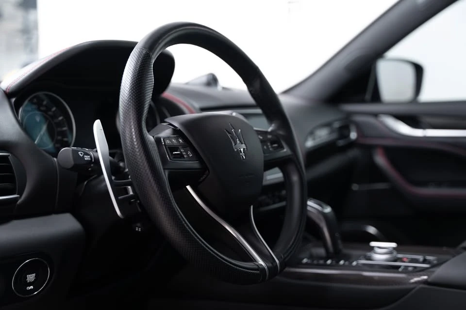 2024 Maserati Levante Modena - Image 10 of 12