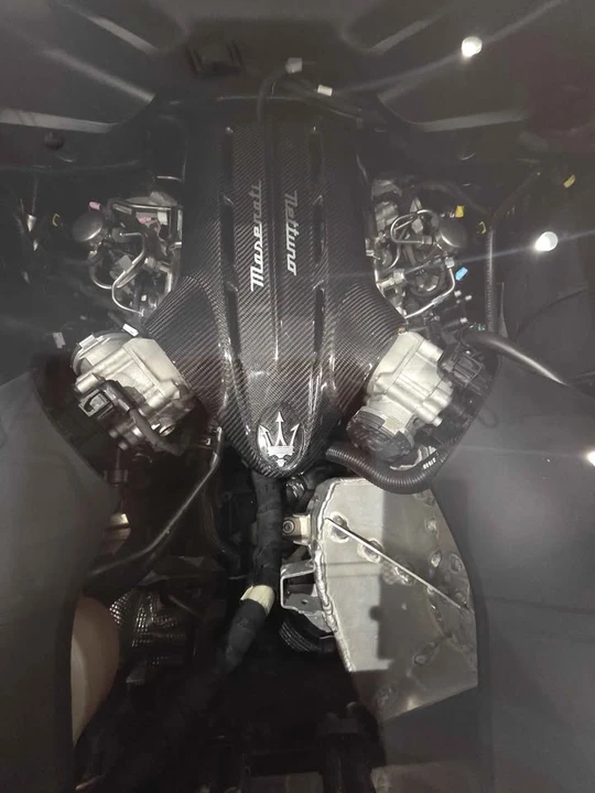 2024 Maserati MC20 - Image 16 of 17