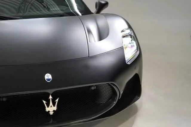 2024 Maserati MC20 - Image 9 of 17