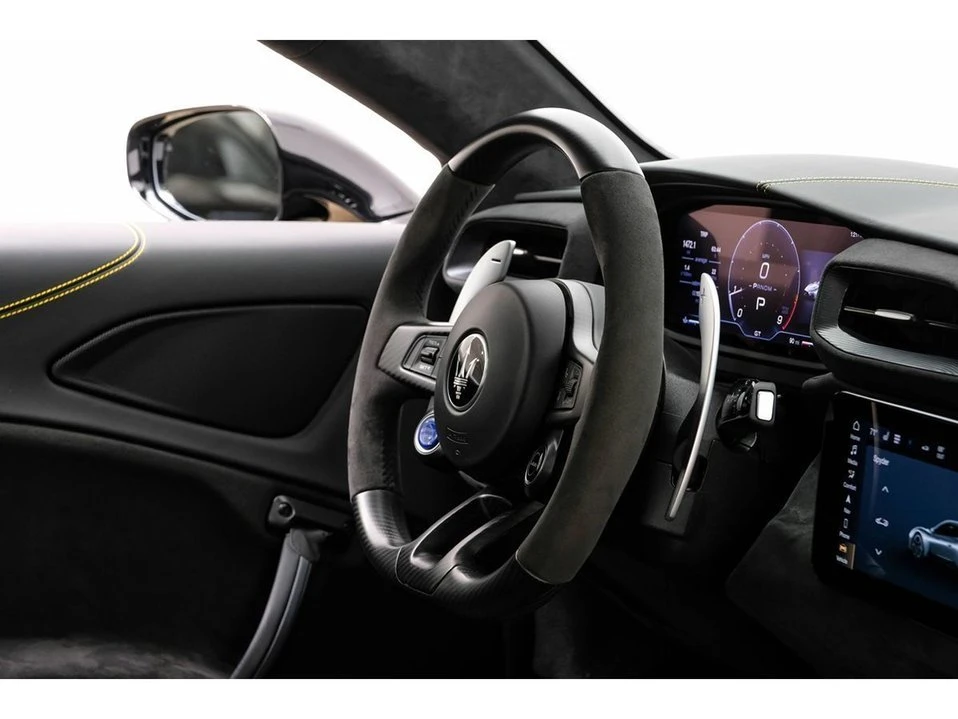 2024 Maserati MC20 - Image 18 of 20