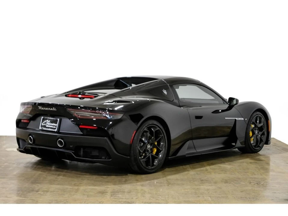 2024 Maserati MC20 - Image 12 of 20