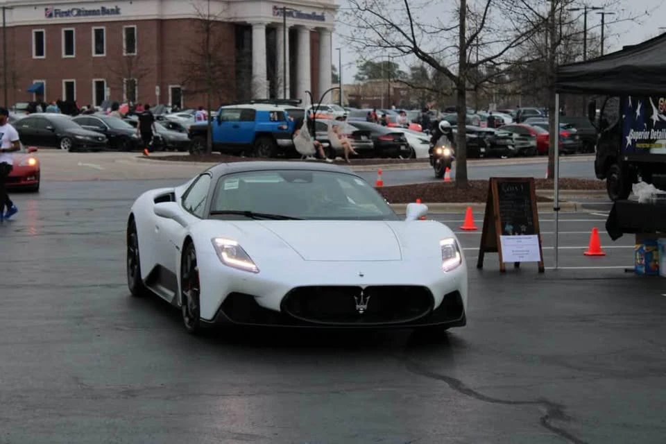 2024 Maserati MC20 Cielo - Image 3 of 9