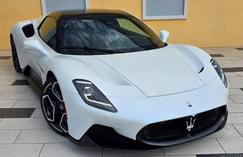 2024 Maserati MC20 Cielo - Image 15 of 20