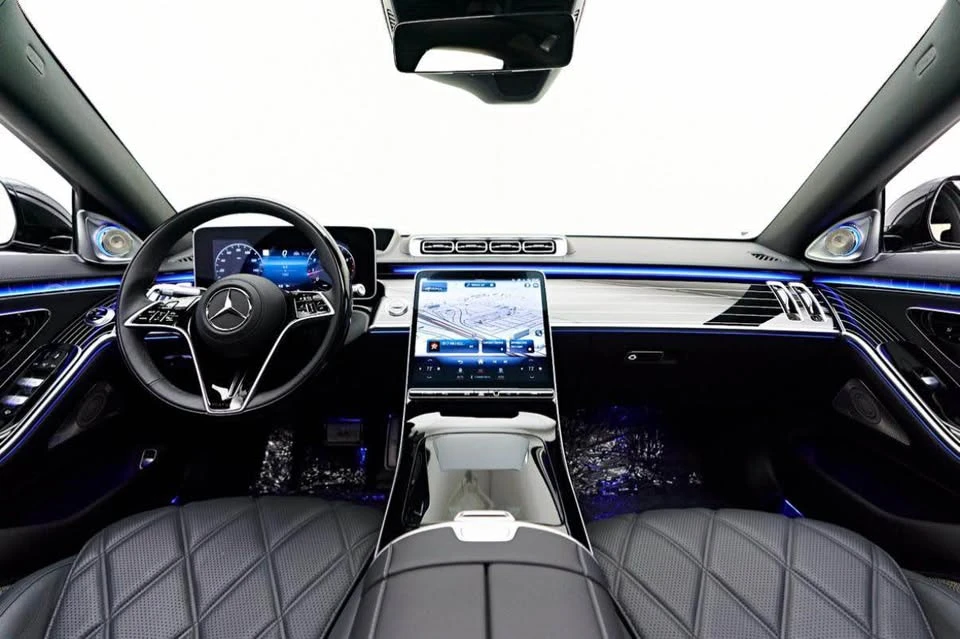 2024 Maybach - Image 3 of 10