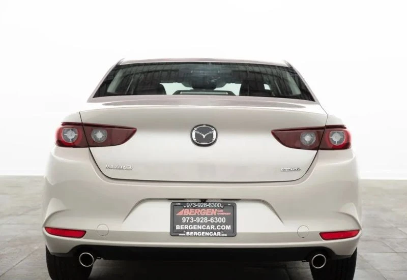 2024 Mazda Mazda 3 4th Gen - Image 10 of 12