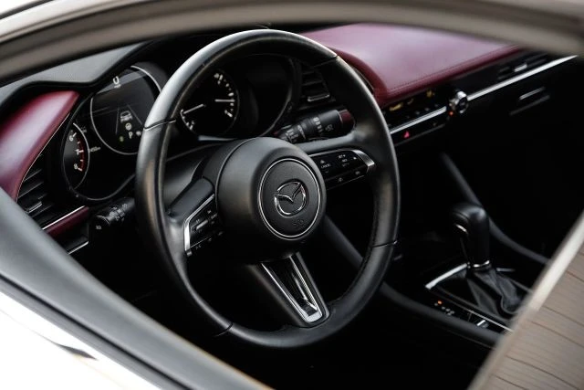 2024 Mazda Mazda 3 4th Gen - Image 18 of 21