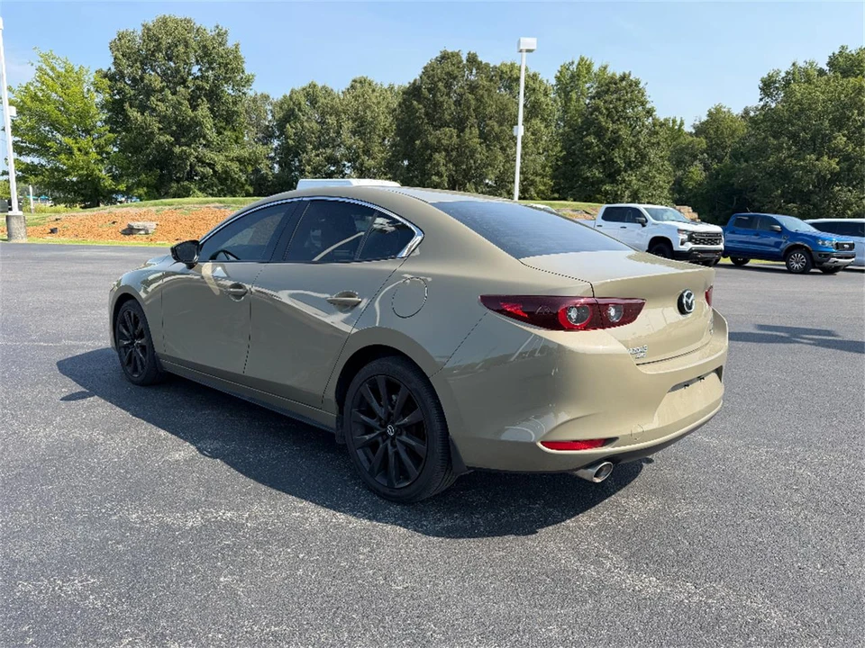 2024 Mazda Mazda 3 4th Gen - Image 5 of 31