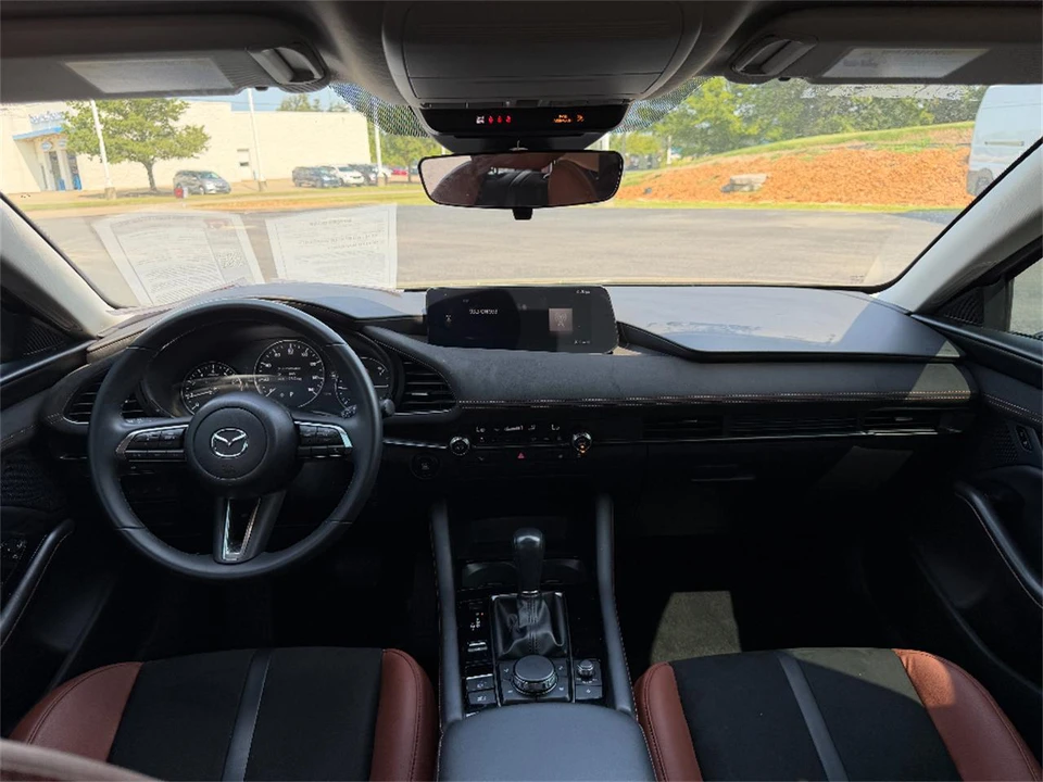 2024 Mazda Mazda 3 4th Gen - Image 19 of 31