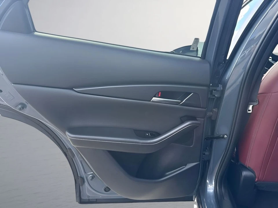 2024 Mazda CX-30 - Image 27 of 31