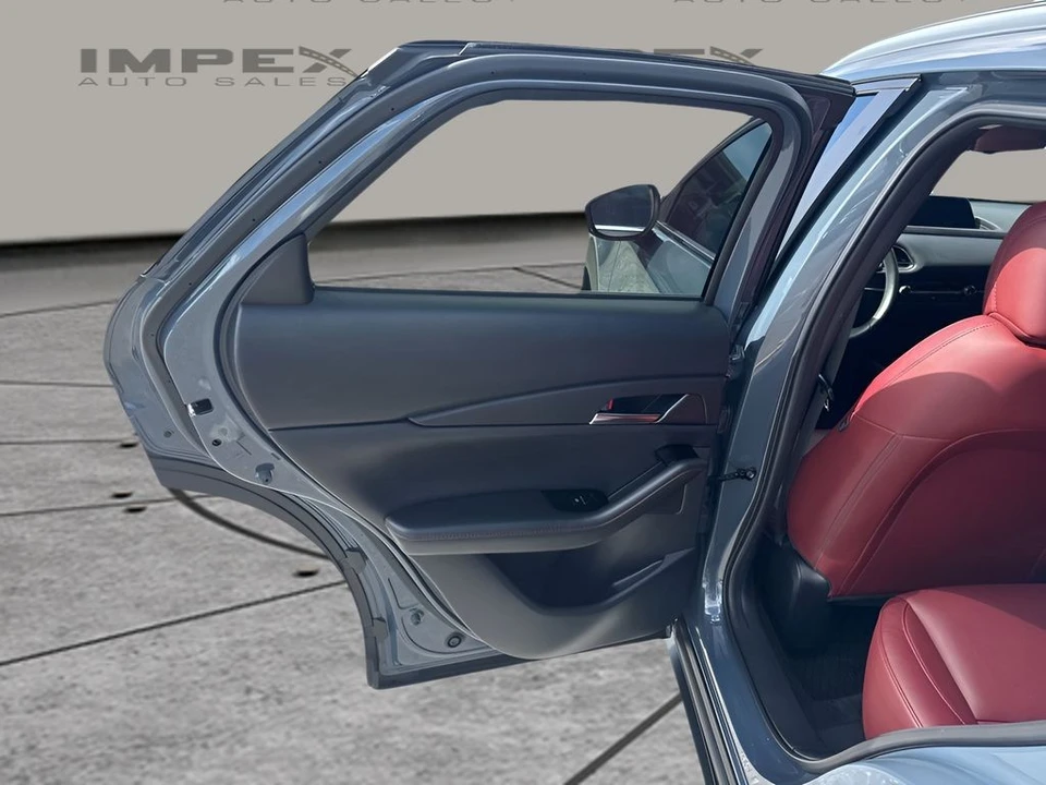 2024 Mazda CX-30 - Image 28 of 31