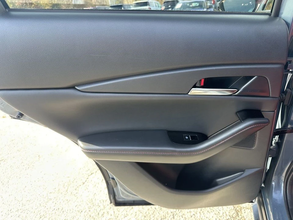 2024 Mazda CX-30 - Image 27 of 31