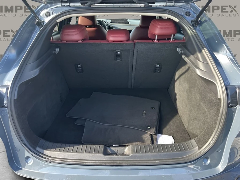 2024 Mazda CX-30 - Image 28 of 31