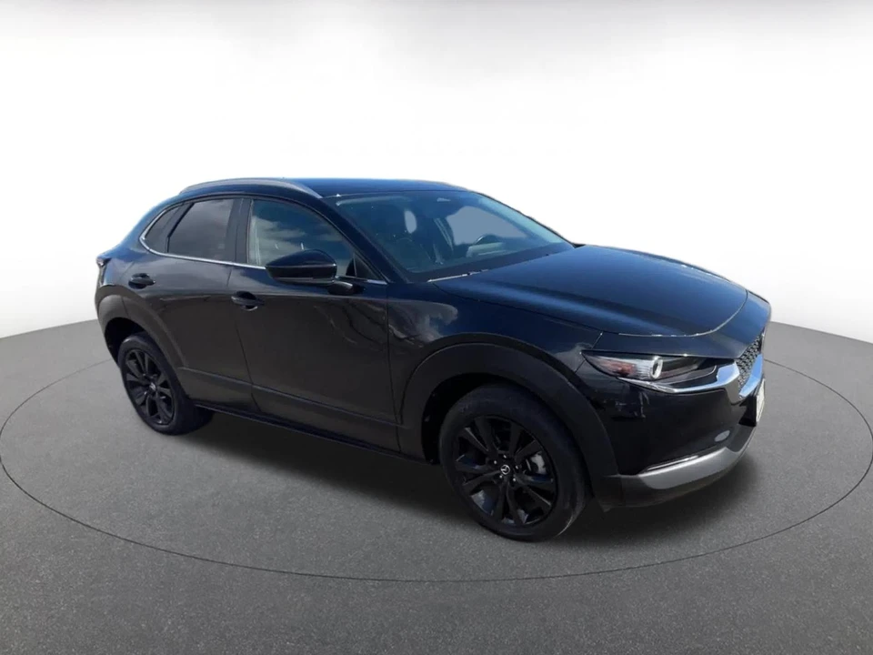 2024 Mazda CX-30 - Image 2 of 31