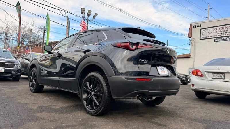 2024 Mazda CX-30 - Image 8 of 12