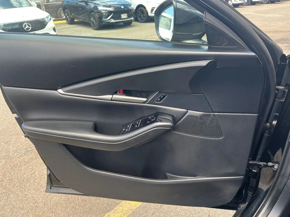 2024 Mazda CX-30 - Image 17 of 31