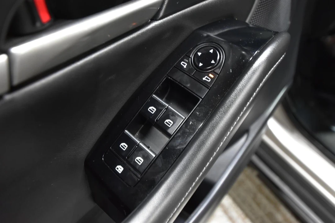 2024 Mazda CX-30 - Image 10 of 31