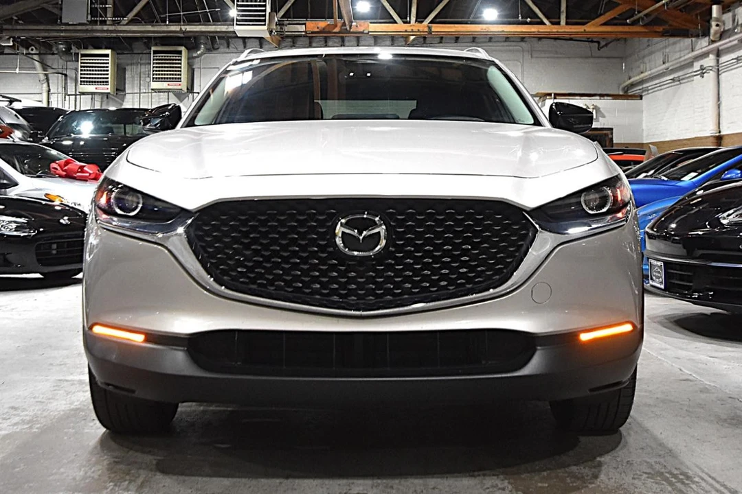 2024 Mazda CX-30 - Image 2 of 31