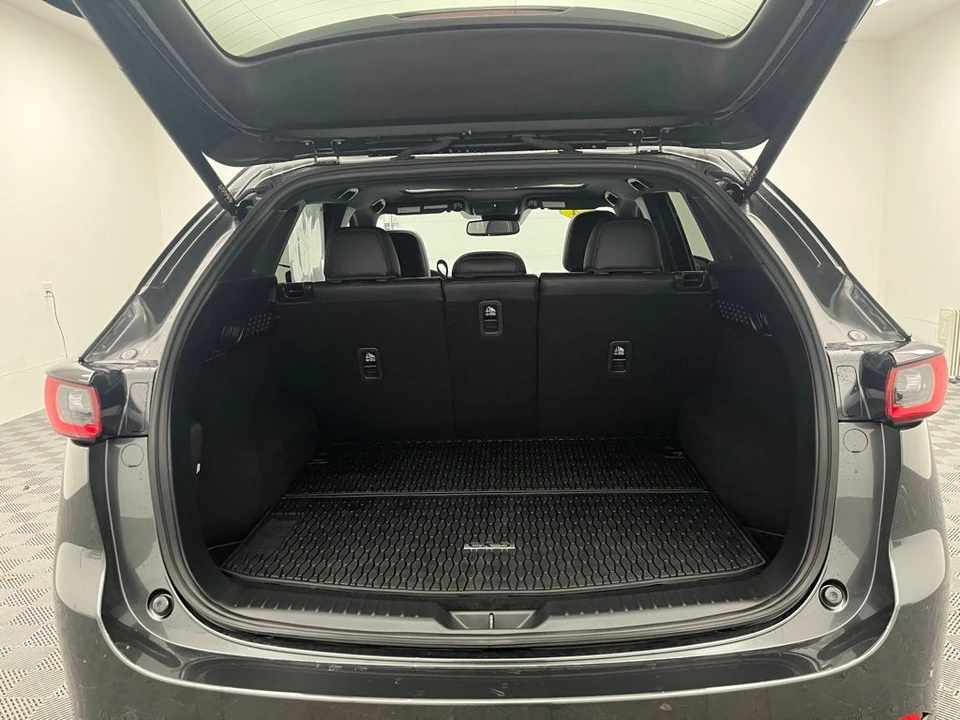 2024 Mazda CX-5 2nd Gen - Image 11 of 12