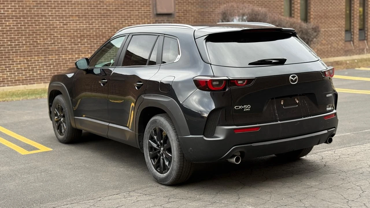2024 Mazda CX-50 - Image 5 of 21