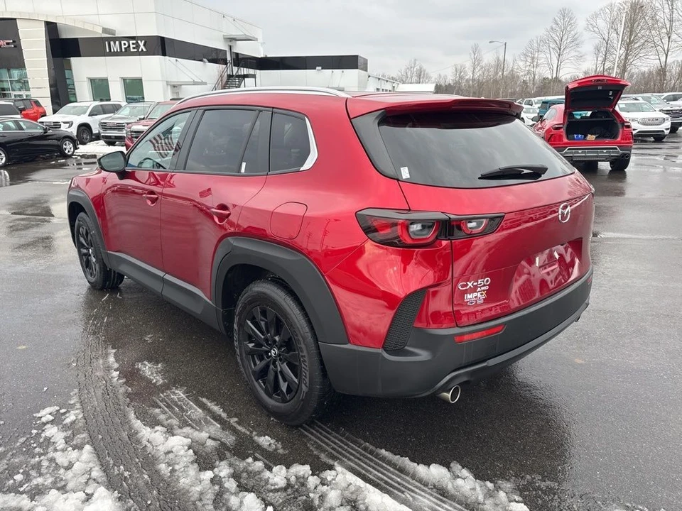 2024 Mazda CX-50 - Image 3 of 31