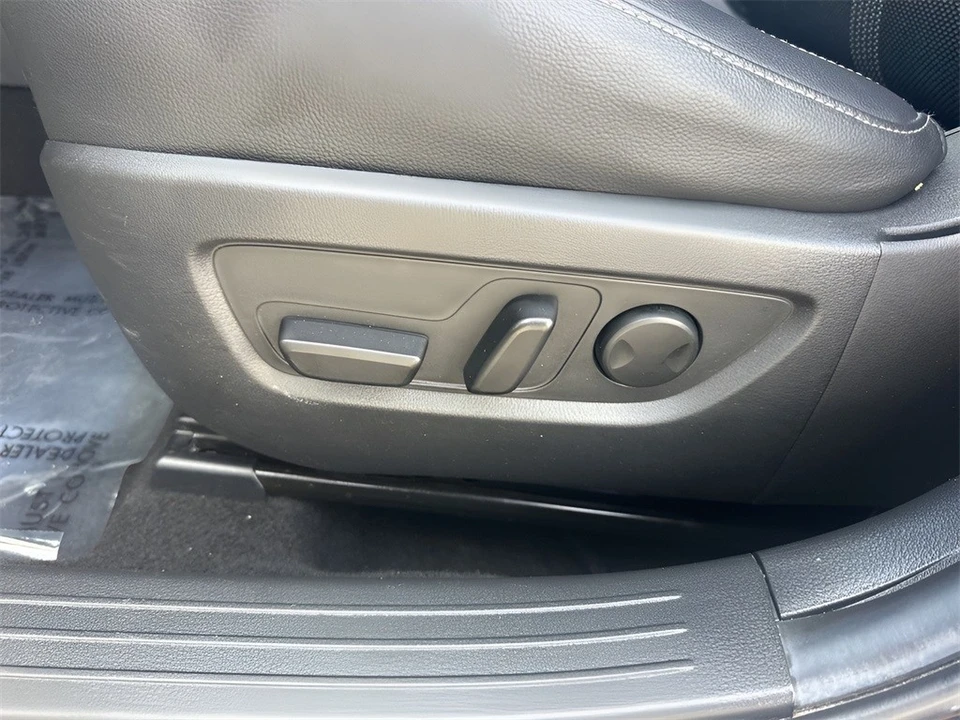 2024 Mazda CX-50 - Image 10 of 12