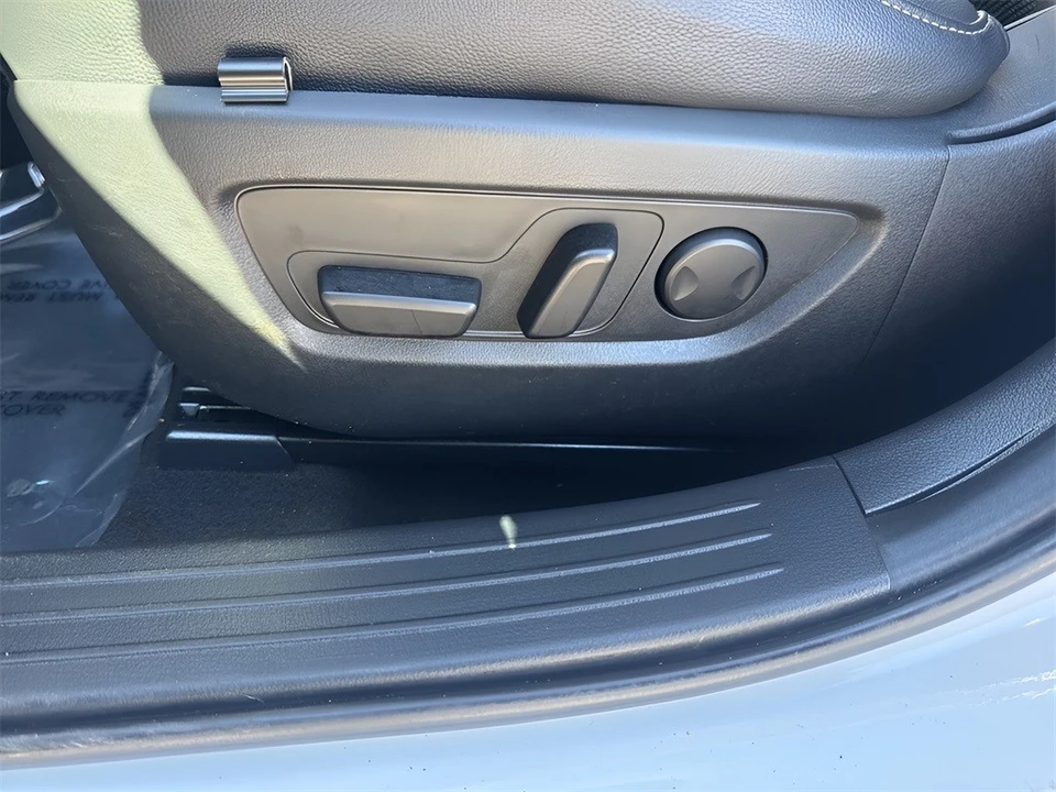 2024 Mazda CX-50 - Image 10 of 12
