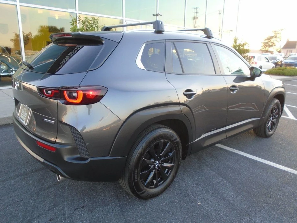 2024 Mazda CX-50 - Image 4 of 12