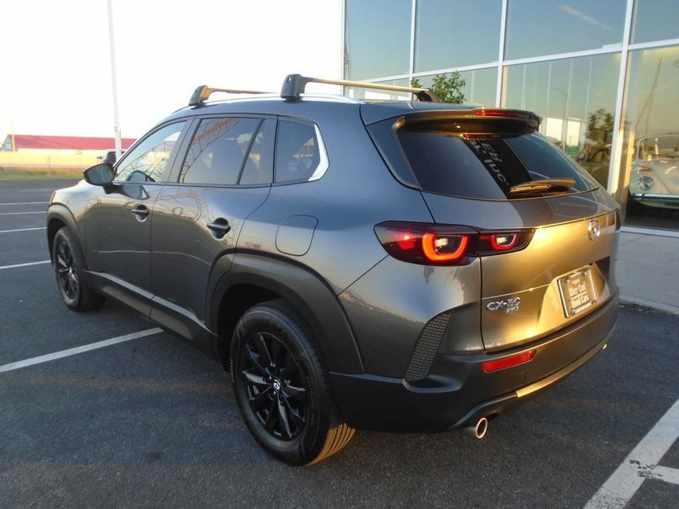 2024 Mazda CX-50 - Image 6 of 12