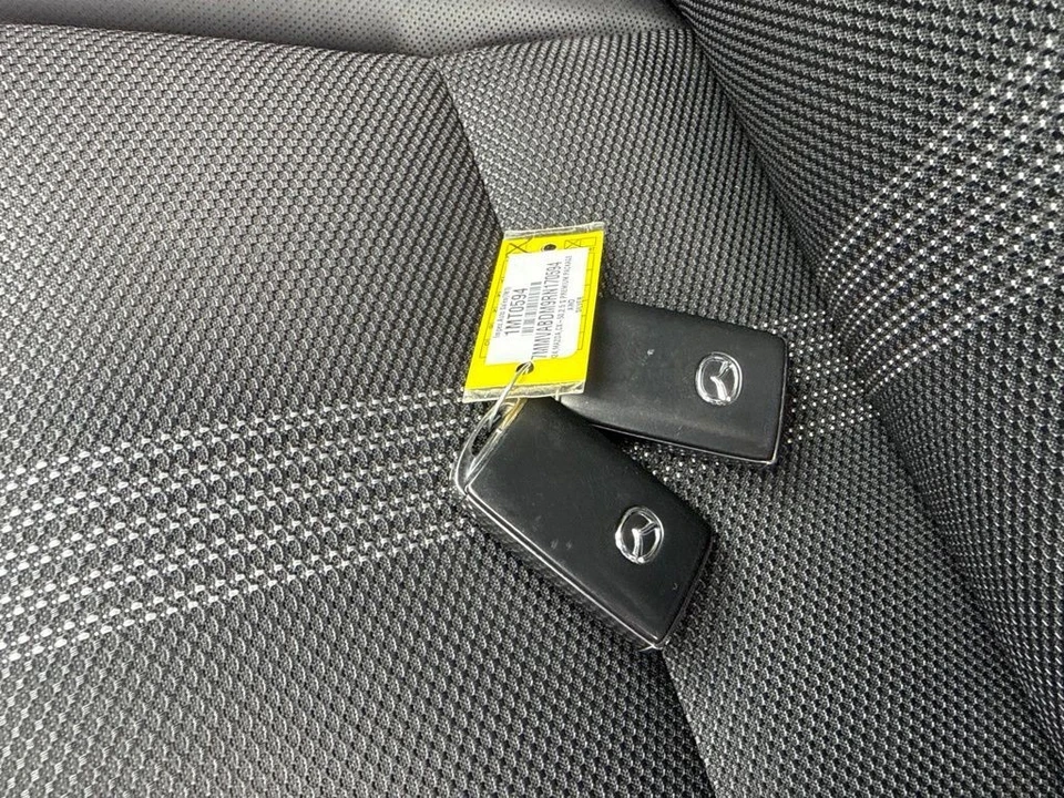 2024 Mazda CX-50 - Image 9 of 31