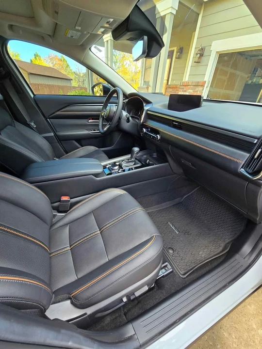 2024 Mazda CX-50 - Image 7 of 10