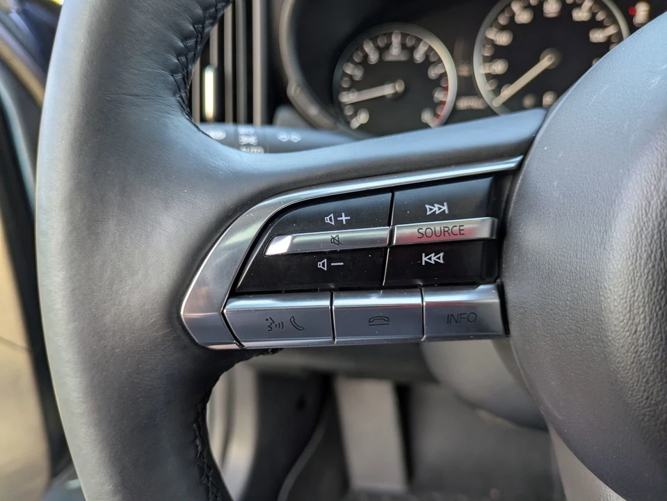 2024 Mazda CX-50 - Image 18 of 31