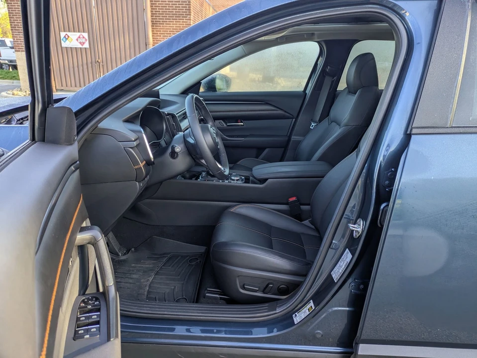 2024 Mazda CX-50 - Image 12 of 31